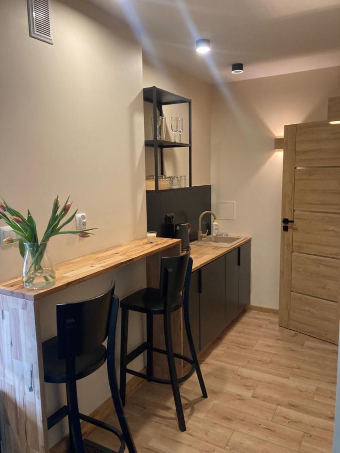 Apartamenty Przy Fontannie Жельона Гора Екстериор снимка